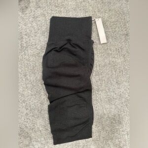 NWT- Buffbunny Miracle Seamless Leggings